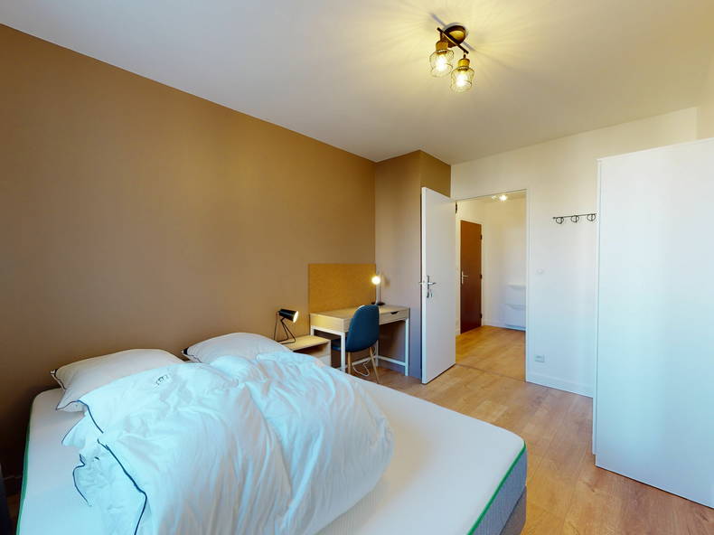 Colocación Montigny-le-Bretonneux 256174-3