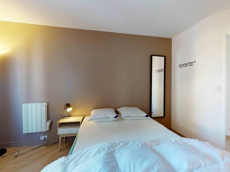 Colocación Montigny-le-Bretonneux 256174-5