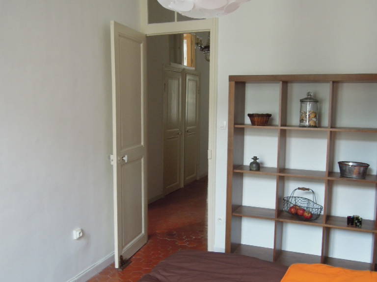 Colocation Nice 67640-3