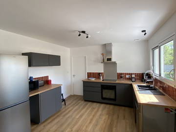 Colocation à louer à Les Herbiers - photo 8 : cuisine-8