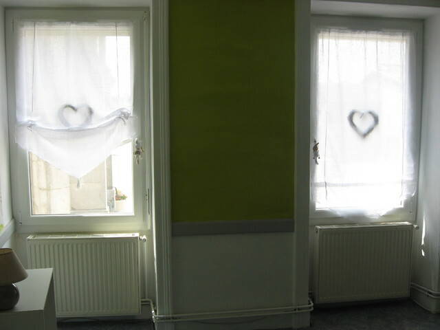 Kolokation Saint-Maurice-de-Rémens 50531-1