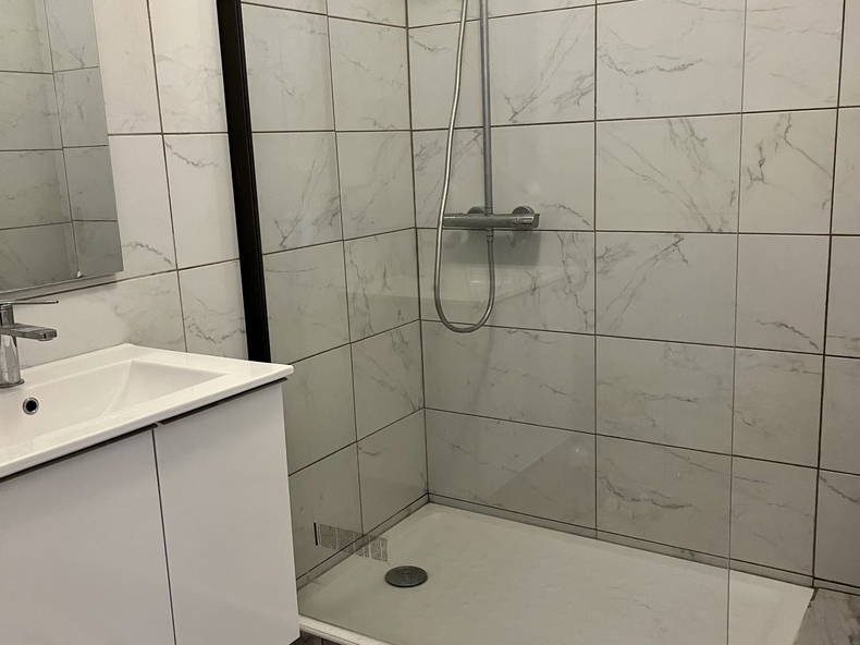 Colocatie Évry-Courcouronnes 259202-4