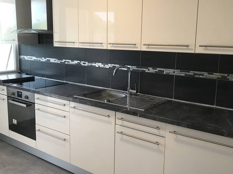 Kolokation Noisy-le-Grand 258813-1