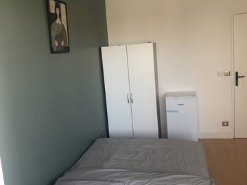 Shared housing for rent in Saint-Michel-Sur-Orge - photo 7: Bedroom-7
