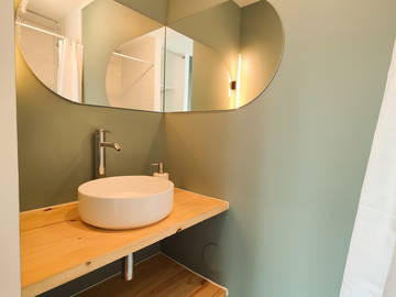 Homestay for rent in Mérignac - photo 11: Bathroom-11