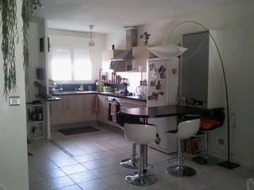 Room For Rent Angoulins 92593