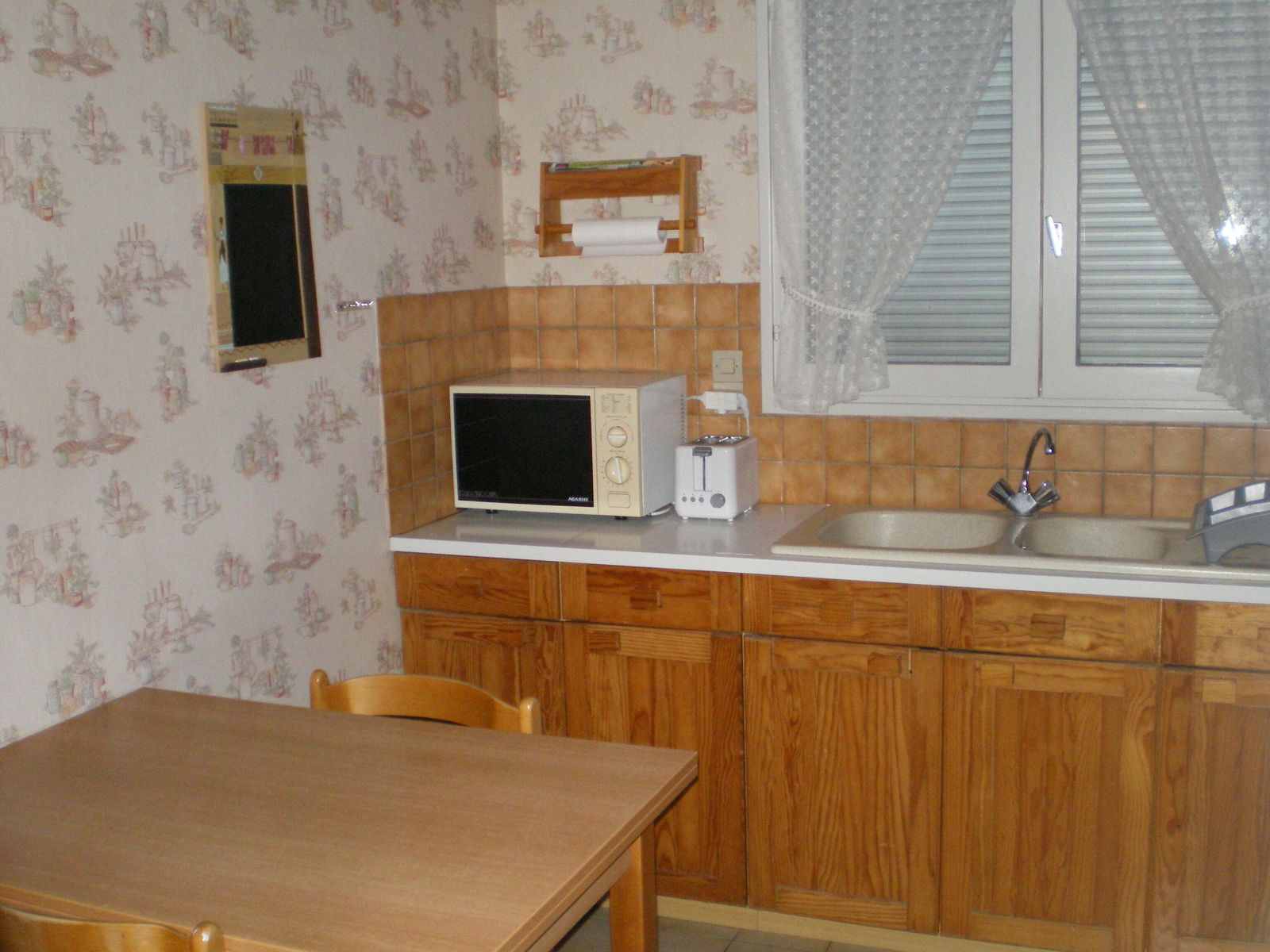 Colocation Tours 17950