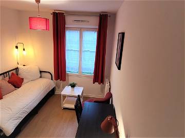 Roomlala | Colocation Tout Confort Proche Versailles - Ch1 Rouge Ecarla