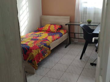 Colocation à louer à Les Abymes - photo 1 : chambre-1