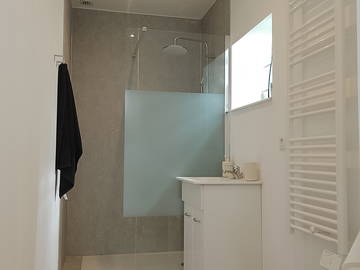 Alojamento partilhado para alugar em Mouscron - fotografia 10 : casa de banho-10