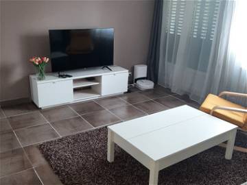 Room For Rent Vaulx-En-Velin 256877