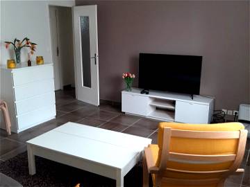 Room For Rent Vaulx-En-Velin 257597-1