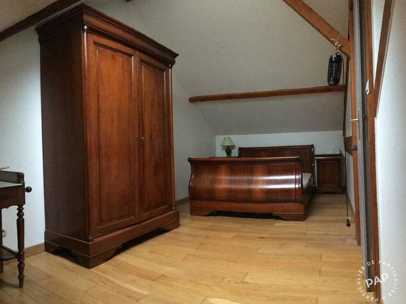 Colocation Frontonas 658843-2