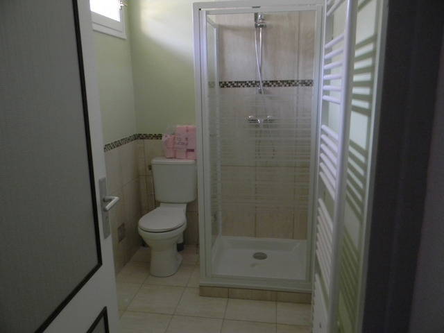 Kolokation Noisy-le-Sec 19244-2