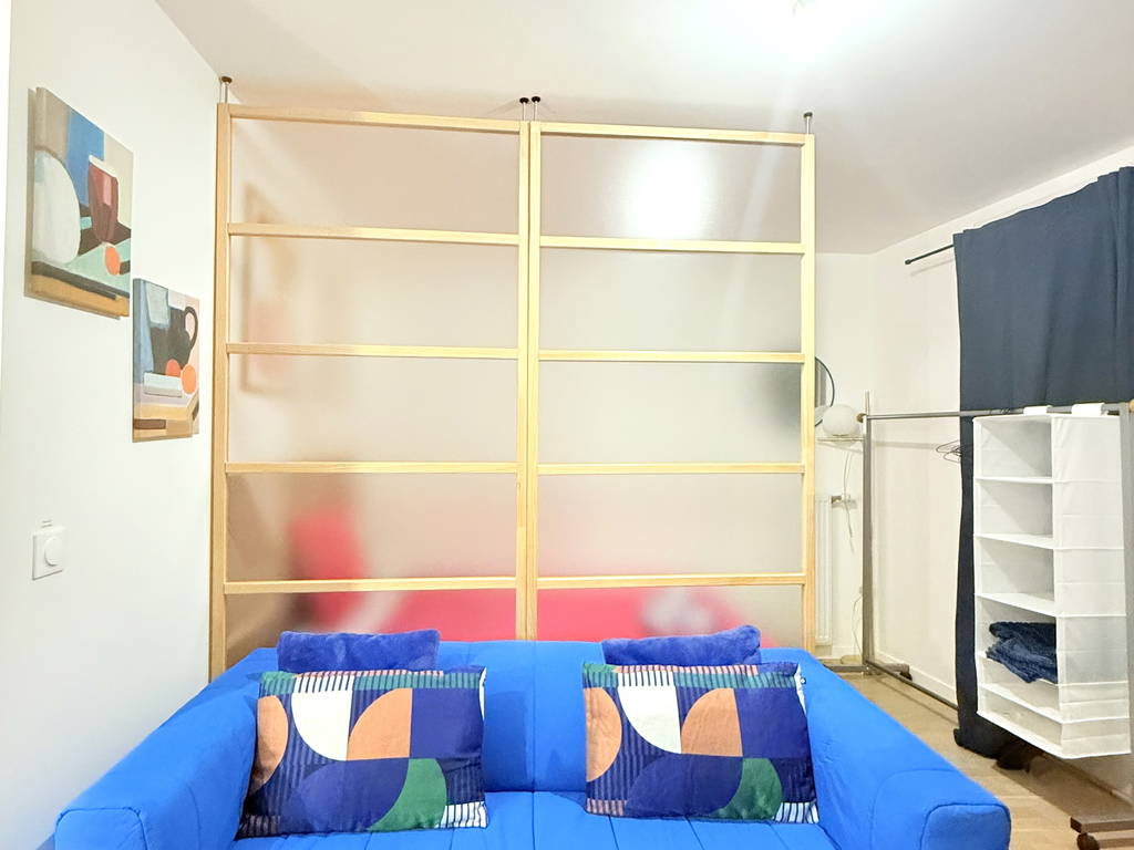 Entire Home Romainville 586385-1