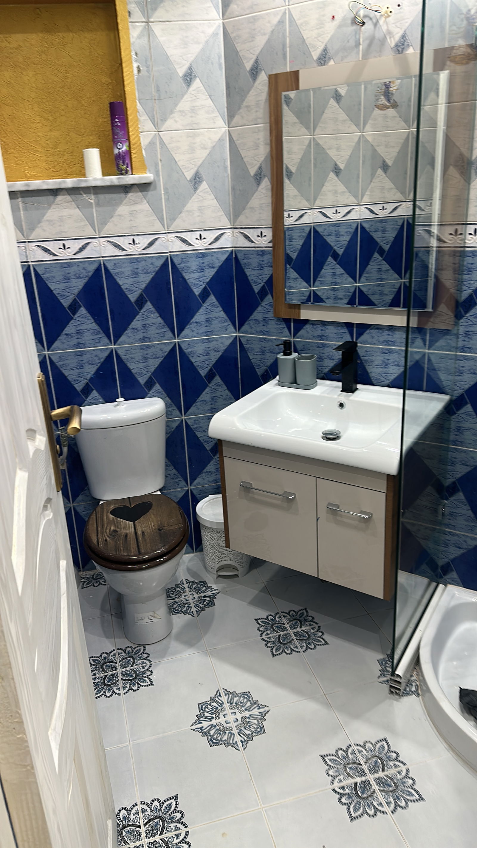 Entire Home Sayada 630556