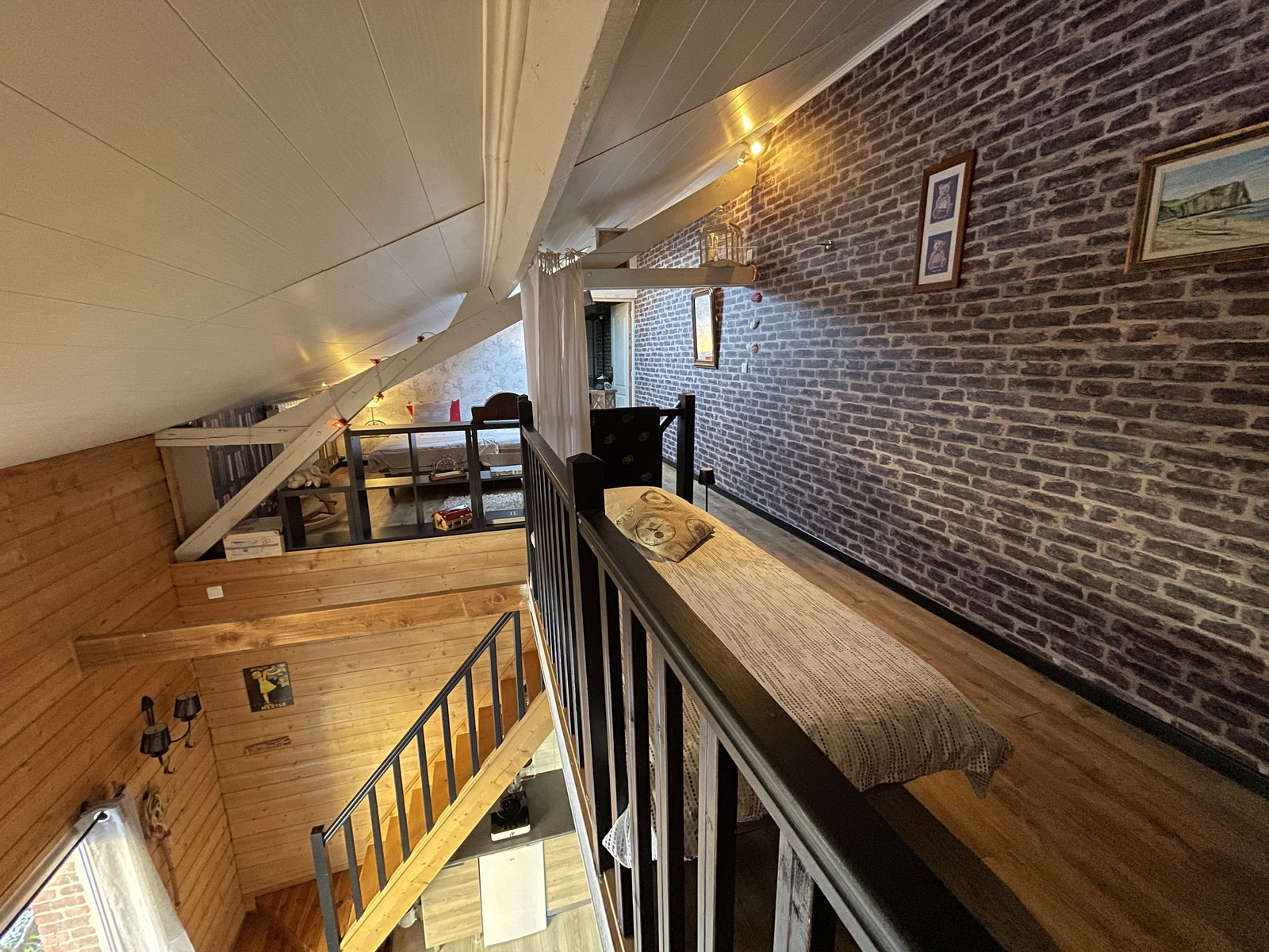 Entire Home Montville 246442