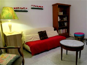 Roomlala | Comfortable Furnished Apartment Grenoble Center
