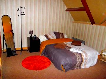 Roomlala | Comfortable Room For Rent In Vaux-sur-seine
