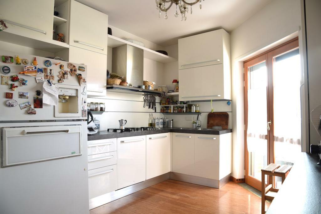 Kotimajoitus Milano 260299