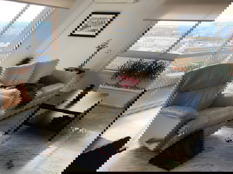 Quedarse En Casa Sevilla 261517-4