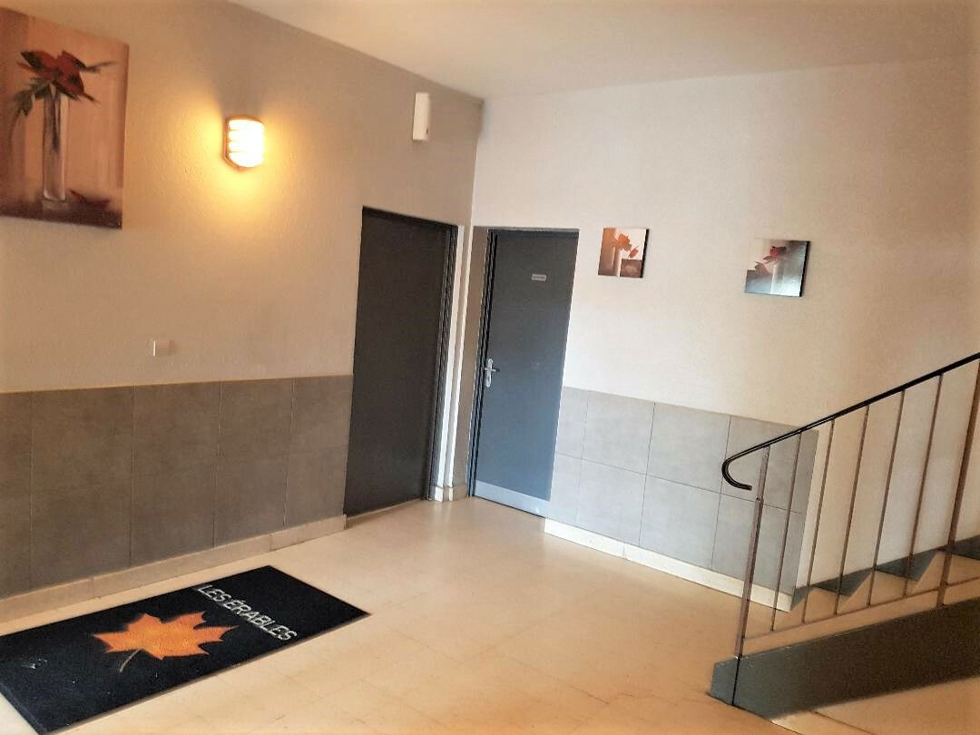 Colocación Mantes-la-Ville 233361