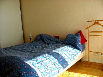 Roomlala | Compañero De Habitación Amigable Y Confortable, WIFI Y Cama King Size