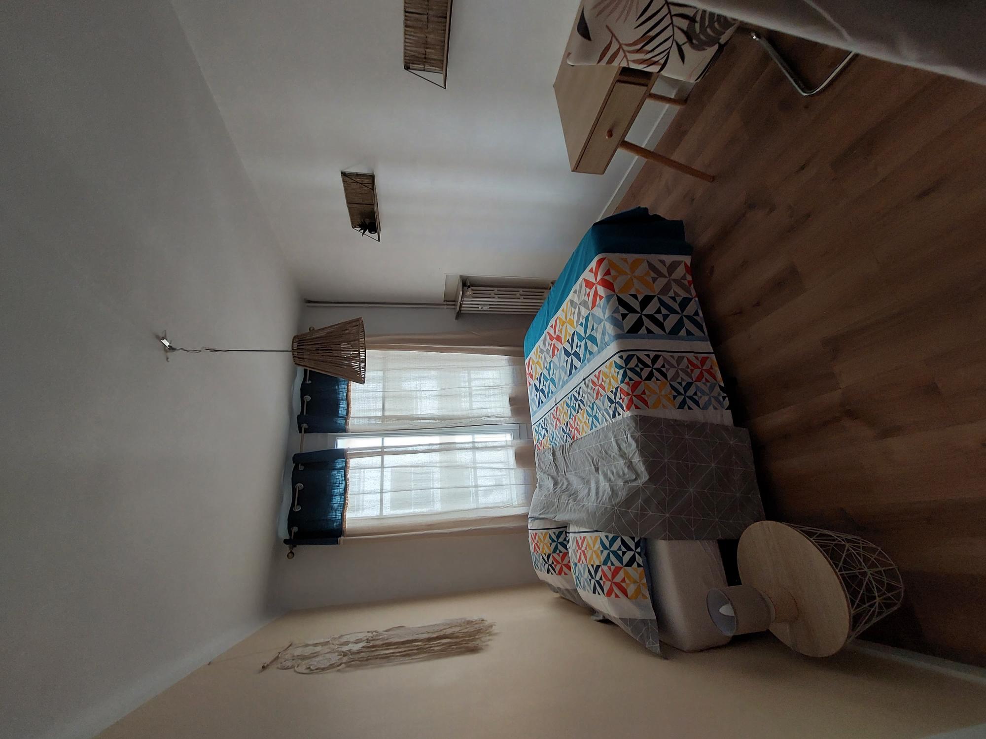 Colocación Toulon 299376