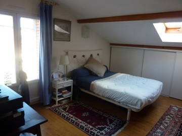 Roomlala | Compans, Sala de Hércules na casa de um residente