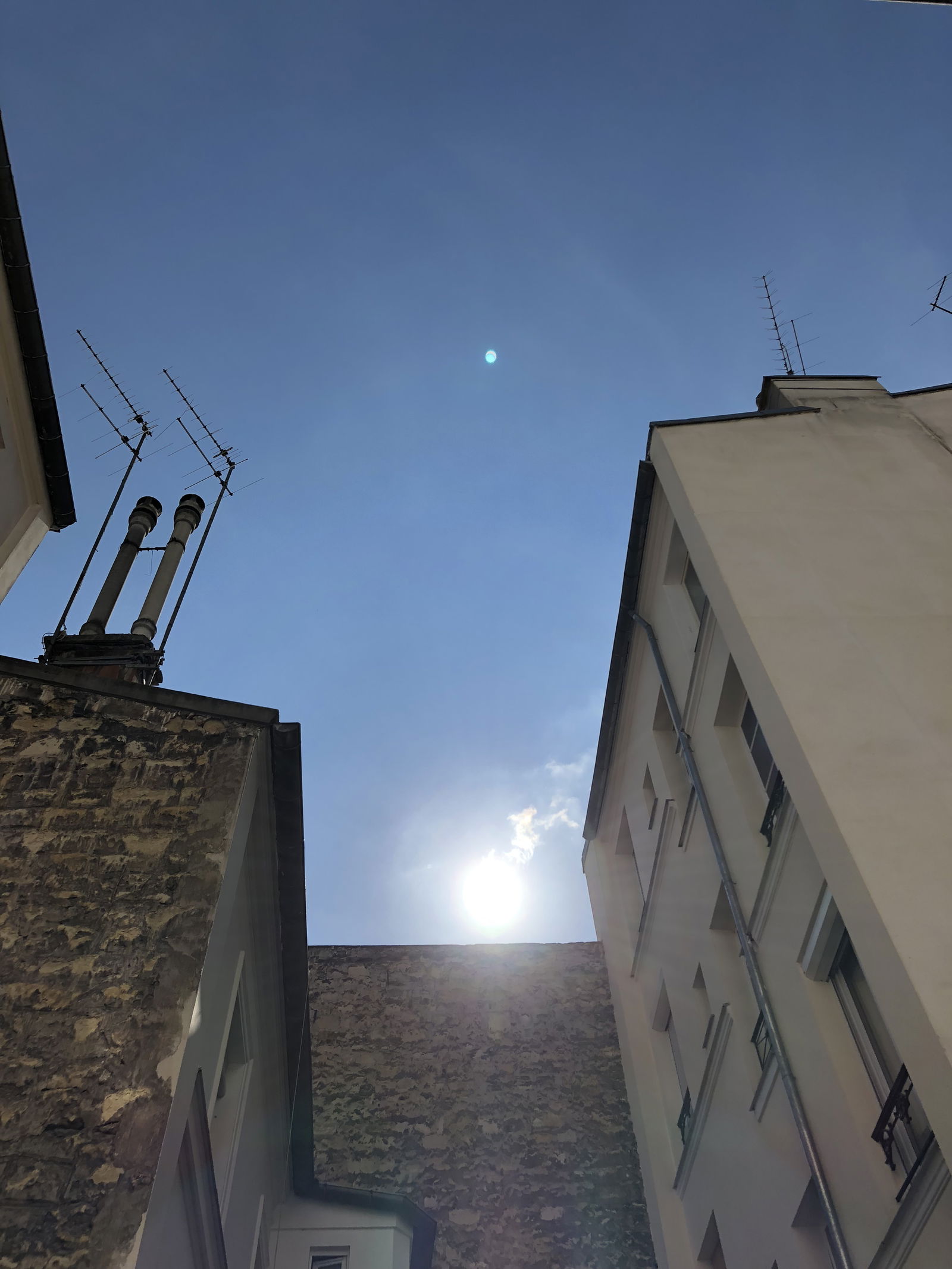 Estudio Independiente Paris 121594