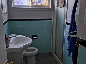 Habitación en casa del anfitrión en alquiler en Québec - foto 15: Cuarto de baño-15