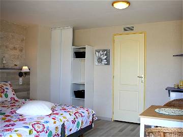 Roomlala | Confortevole Camera Per Gli Ospiti.