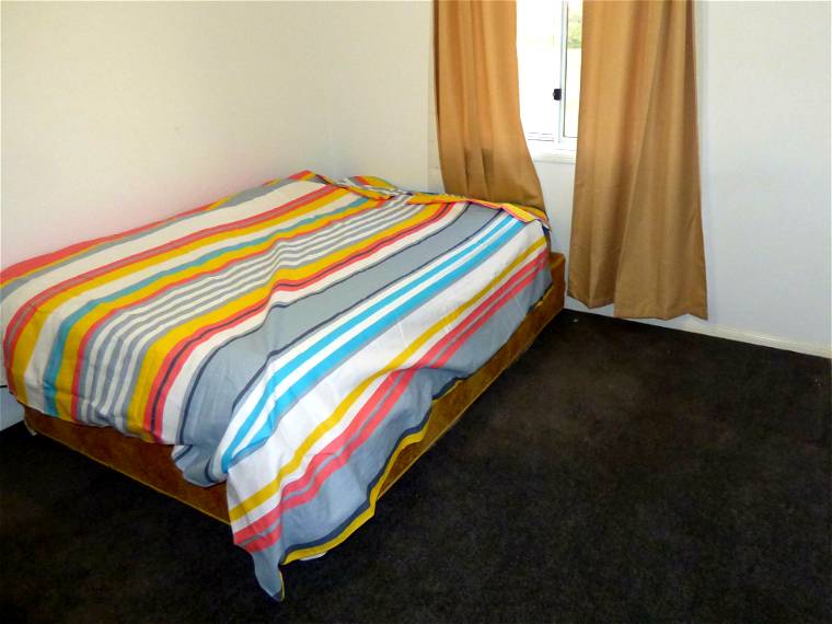 Homestay Cooma 122725-1