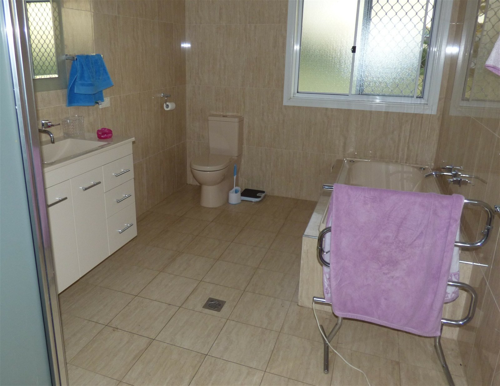 Homestay Cooma 122725