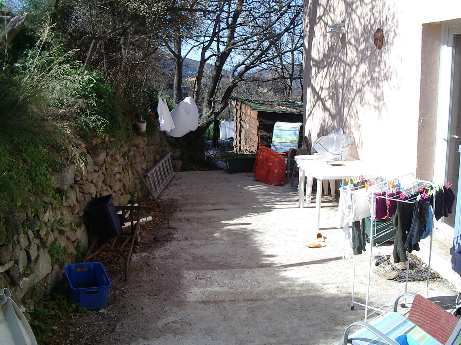 Independent Studio Algajola 131818