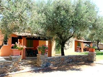 Roomlala | Corse, Villa Mitoyenne Pour 5 Personnes