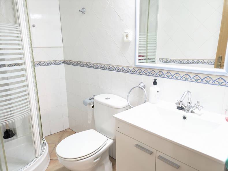 Homestay Benidorm 677061-3