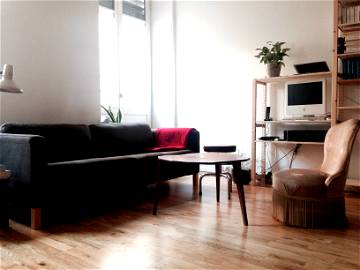 Roomlala | Cosy Apartment In The Heart Of Lyon