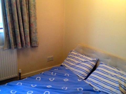 Room In The House Oakenshaw 220752-1