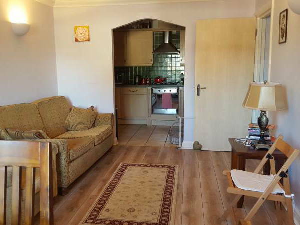 Homestay Merstham 160924-3