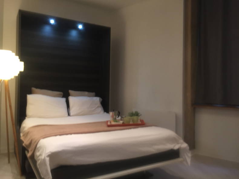 Toda La Casa Lyon 180790-5