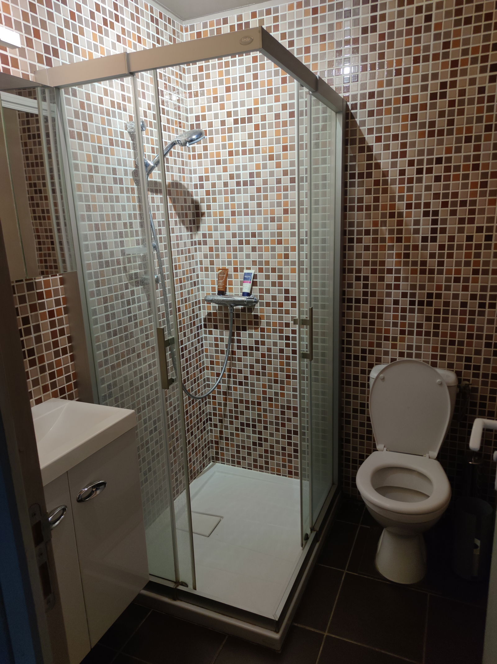 Homestay Aiffres 82091