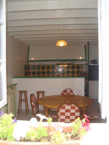 Bed And Breakfast Surtainville 16332