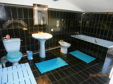 Logement Entier Bagnoles 143252-4