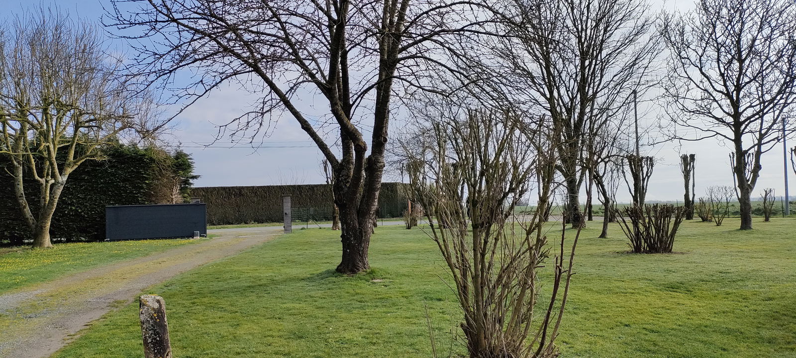 Entire Home Vessey 19090