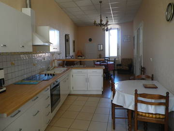 Entire Home Condom 100914-4