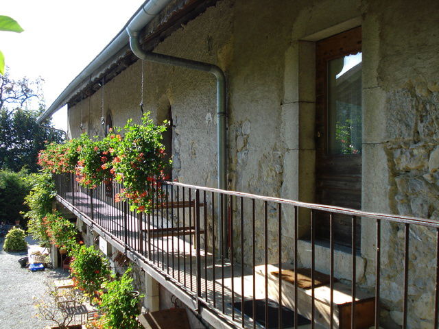 Independent Studio Faucigny 28187