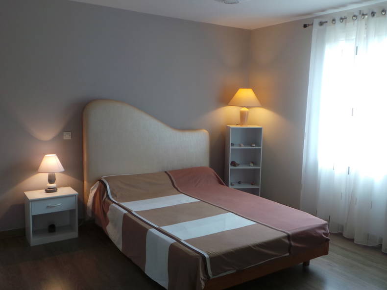 Cały Dom Isigny-le-Buat 94375-1