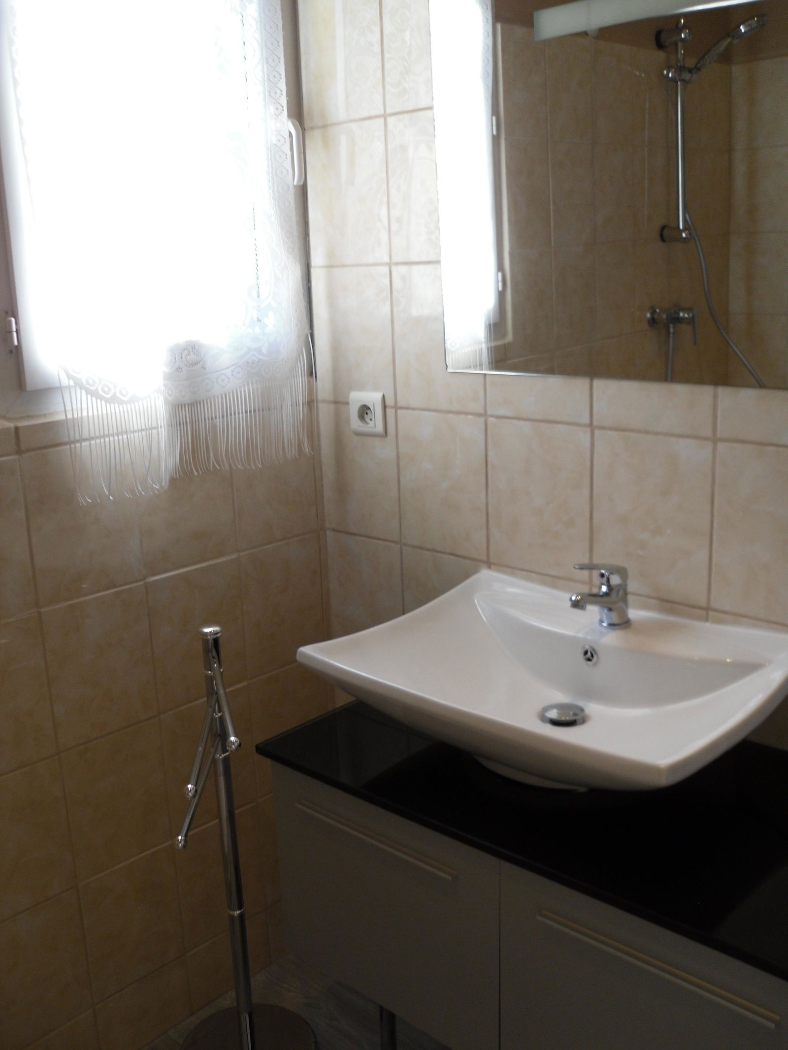 Entire Home L'Isle-sur-la-Sorgue 165193