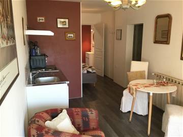 Room For Rent Argeliers 253580